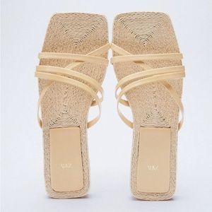Zara Women's Leather Jute Sz 10 Sandals Flats Low Heel Beige Slip On